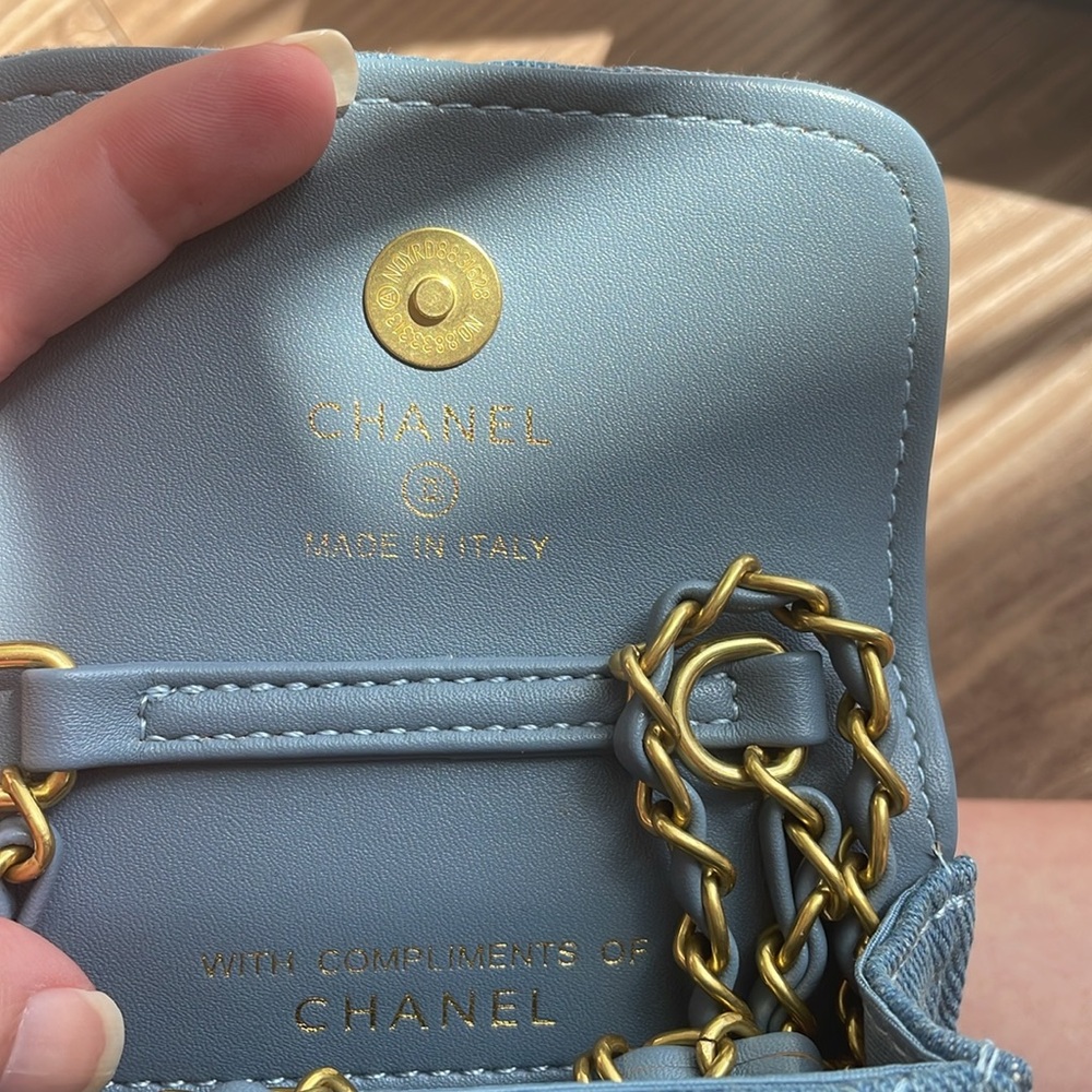 💙❌Sold CHANEL Denim Blue Quilted Pouch with Gold Logo - Picture 8 of 8